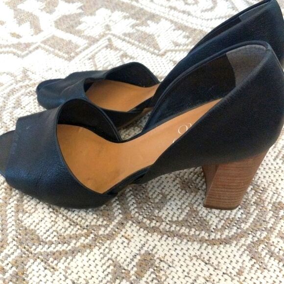 Franco Sarto Leather ladies Heels 👠 - Picture 3 of 10